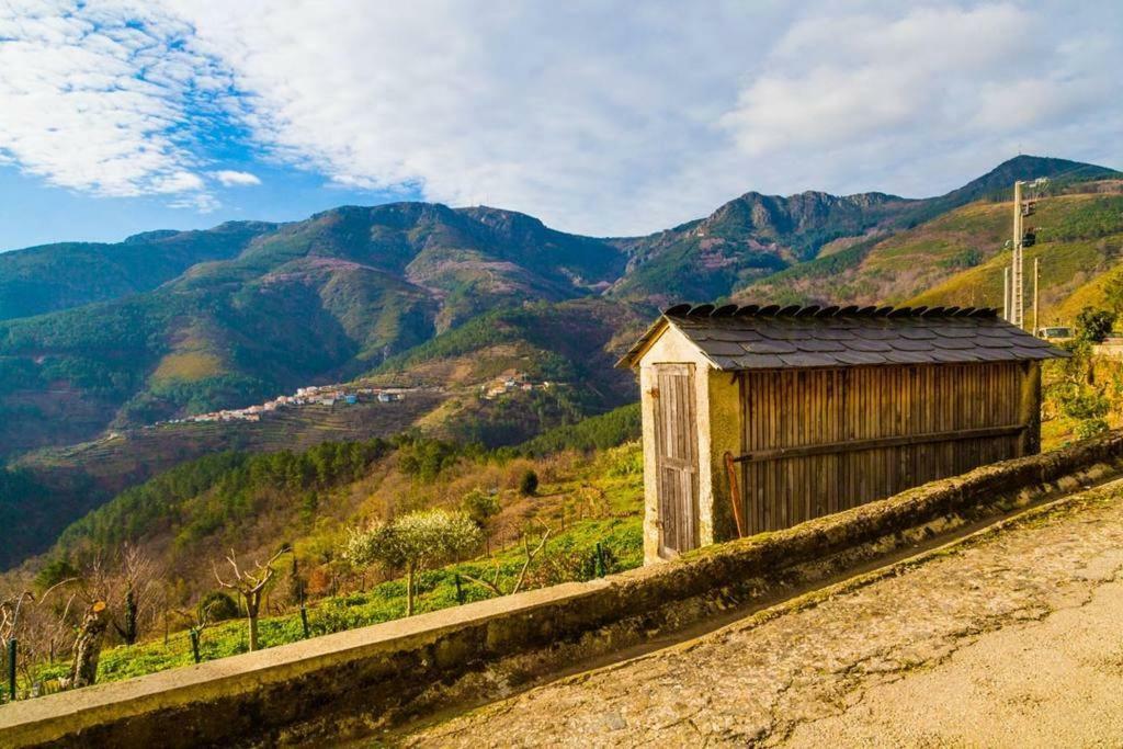"Casa Do Avo Patricio" Mountain Experience Villa Parada  Exterior foto